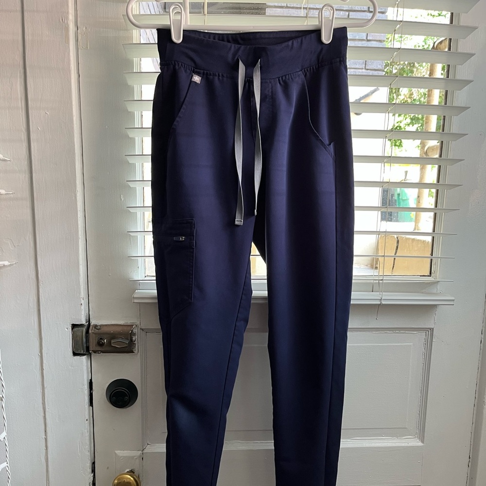 Figs scrub pants